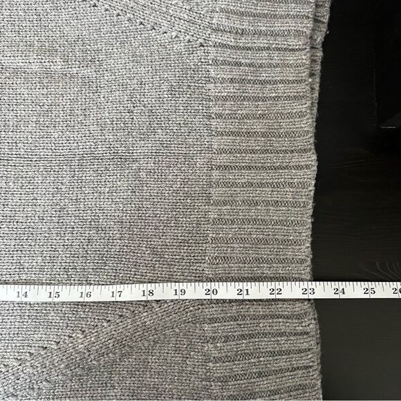 J Crew Sweater Womens Size XS Gray Knit Oversized Crew Neck Stretch Wool Blend - Picture 15 of 15